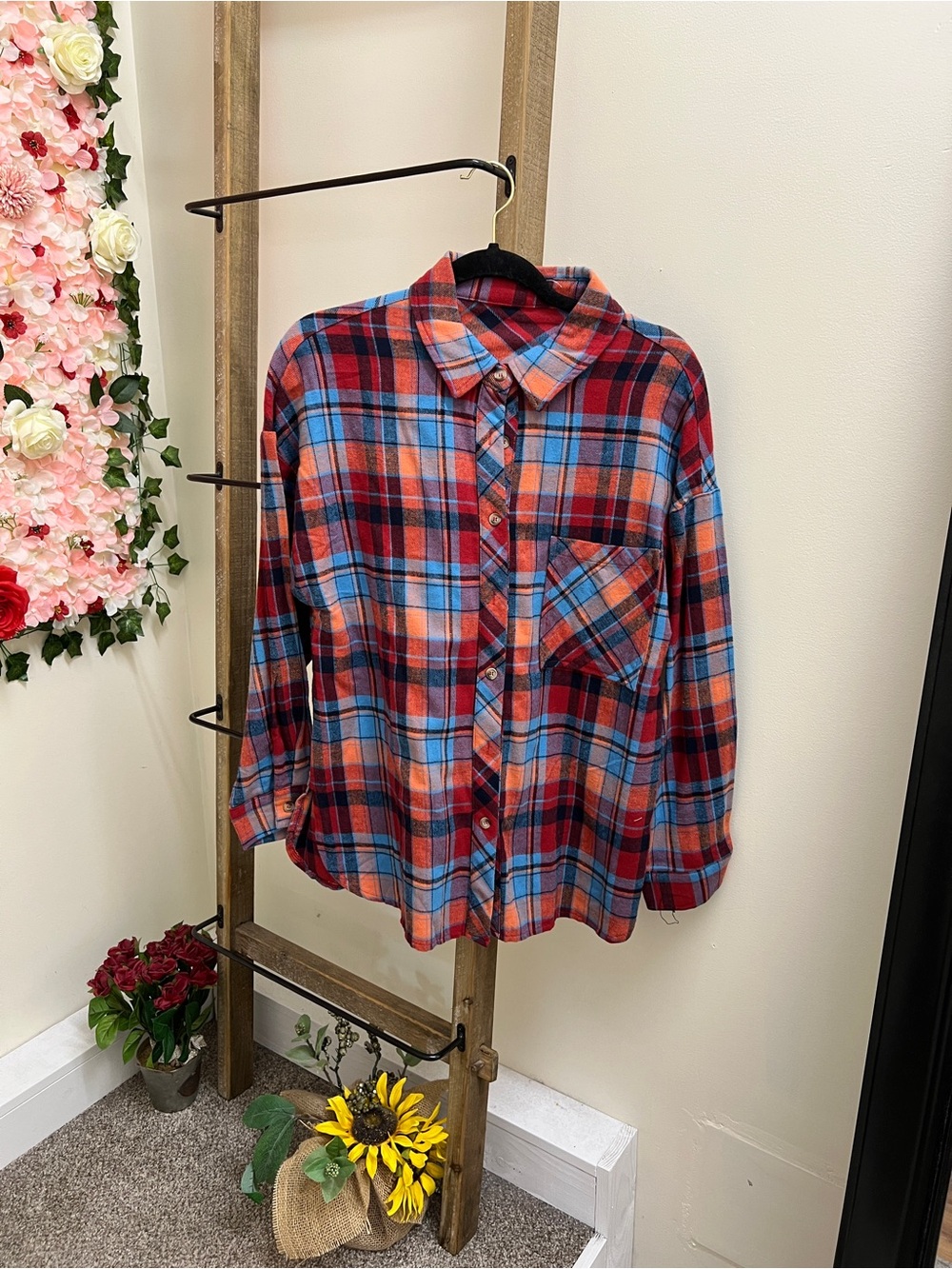 Women’s Plaid Button-Down Shirt - Red & Blue